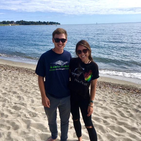 Meet your Posher, Lily - Picture 3 of 4